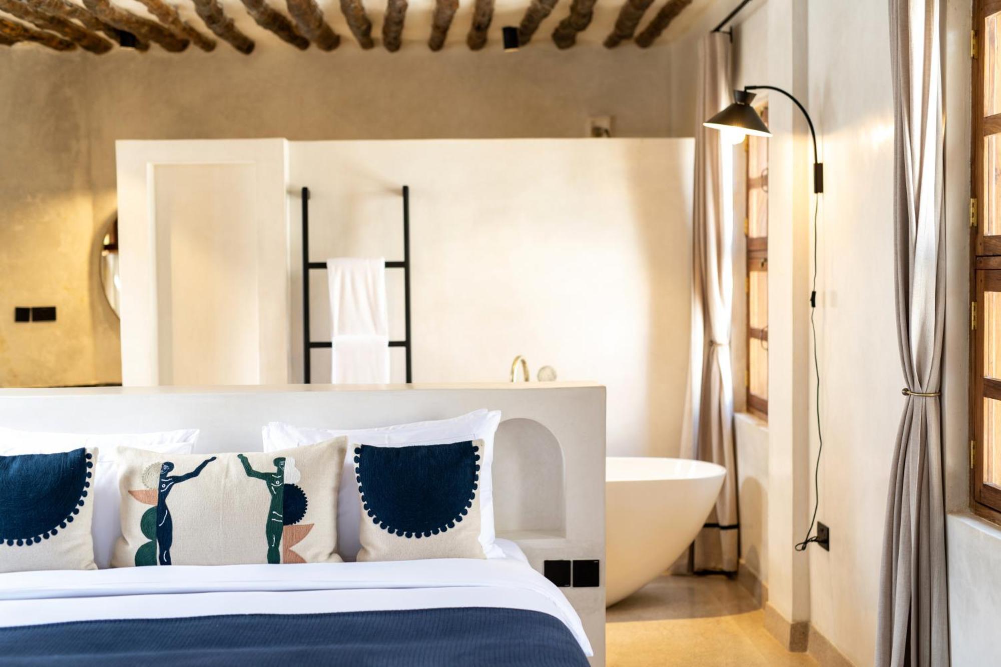 The Neela Boutique Hotel Stone Town Zanzibar Екстериор снимка