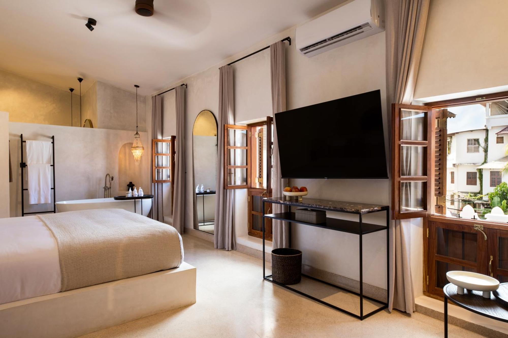 The Neela Boutique Hotel Stone Town Zanzibar Екстериор снимка