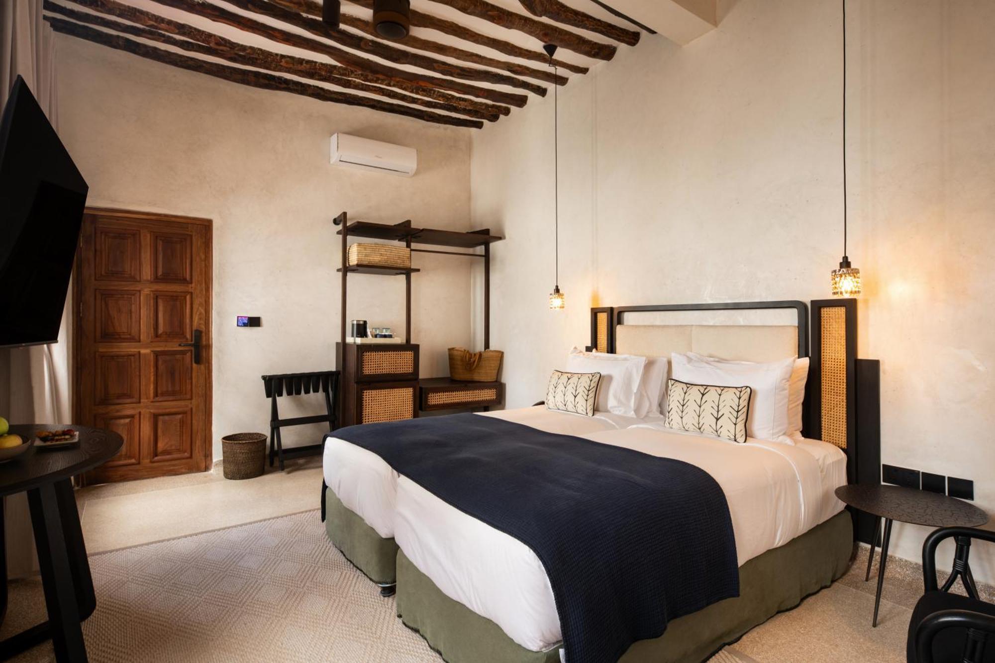 The Neela Boutique Hotel Stone Town Zanzibar Екстериор снимка
