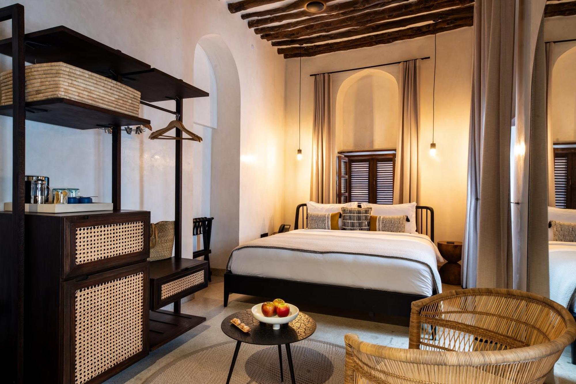 The Neela Boutique Hotel Stone Town Zanzibar Стая снимка