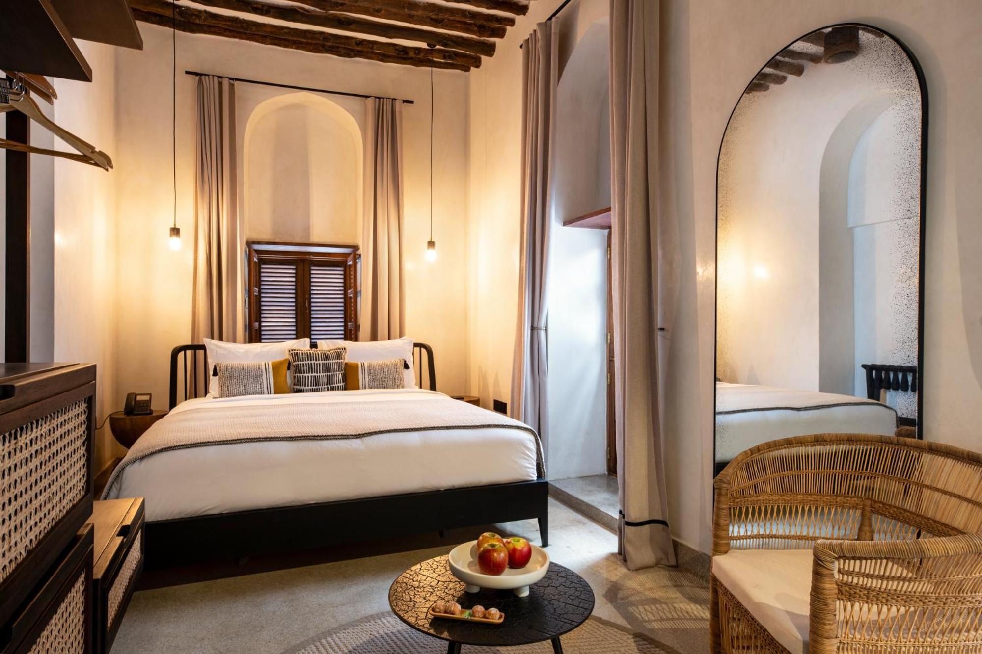 The Neela Boutique Hotel Stone Town Zanzibar Стая снимка
